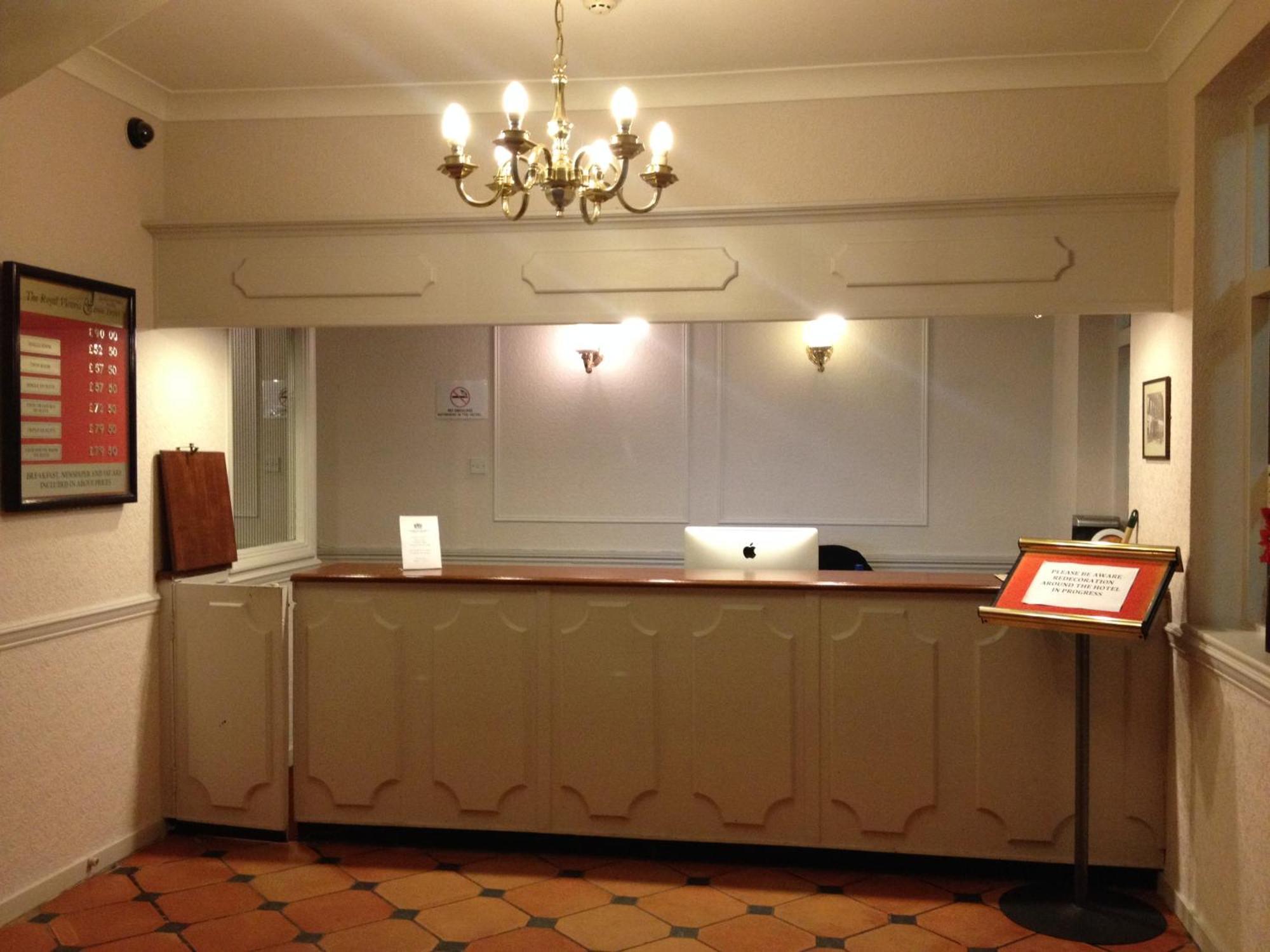 The Royal Victoria & Bull Hotel โรเชสเตอร์ ภายนอก รูปภาพ
